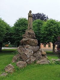 Pomník M. Jana Husa (Železnice)