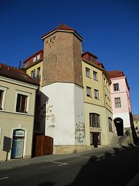 Mýtská čp. 2 (Hradec Králové)