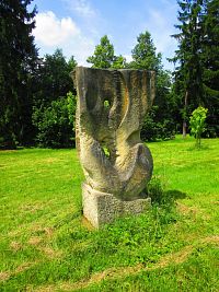 Sochařský park u sv. Gotharda (Hořice)