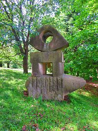 Sochařský park u sv. Gotharda (Hořice)