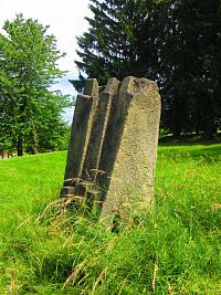 Sochařský park u sv. Gotharda (Hořice)