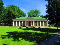Zámecký park (Lázně Bělohrad)