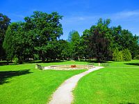 Zámecký park (Lázně Bělohrad)