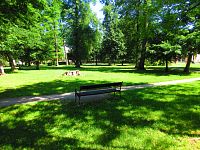 Zámecký park (Lázně Bělohrad)