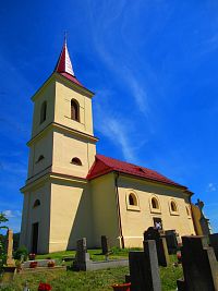 Kostel sv. Petra a Pavla (Brtev)