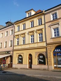Dům čp. 13 na Malém náměstí v Hradci Králové