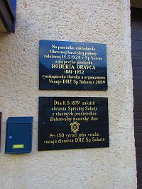 Pamětní desky na hasičské zbrojnici (Spišská Sobota)