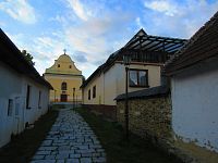 Průchod z Brokoffovy ulice (Spišská Sobota)