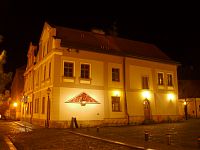 Dlouhá čp. 96-97 (Hradec Králové)