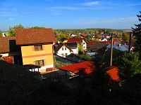 Pohled od kostela (Velichovky)