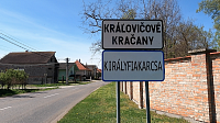 KRÁĽOVIČOVE KRAČANY - vstupná tabuľa