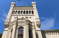 GALANTA - NEOGOTICKÝ KAŠTIEĽ