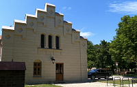 GALANTA - NEOGOTICKÝ KAŠTIEĽ