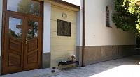 MALÉ DVORNÍKY