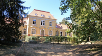 BÁB