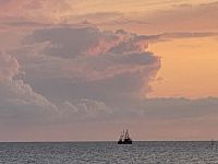 Západ slunce u Waddenského moře