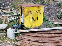 Vchod do důlní šachty lomu Terezie 6