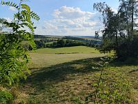 Vyhlídky a Kamenný kruh na Hovězáku