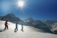 Snowshoeing_Grindelwald_by Jungfrau Region Mattias Nutt