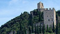 Hrad Arco - procházka mezi olivovníky na příjemném středomořském vzduchu