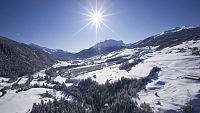 V Alpách lyžařská sezóna rozhodně nekončí. Podívejte se, kam vyrazit na jarní lyžování.