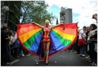 Přehlídka Christopher street pride; zdroj: www.germanwings.com
