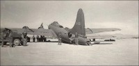 poškozený bombarder B-17 All American; zdroj: www.aviatickapout.cz 