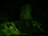Jaun - noční vodopád
