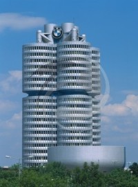 Budova BMW, zdroj: deutschland-motive.de