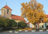 Podzimní kostel