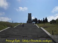 Průsmyk Šipka - Zbytek z 999 schodů k Památníku osvobození