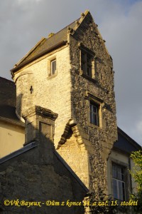 Bayeux - Dům z konce 14. a začátku 15. století