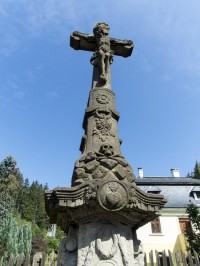 Kříž s Bolestnou P. Marií