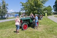 Poznej svého farmáře – na historickém traktoru