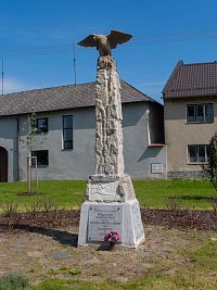 Doubravice (u Moravičan) – Pomník 1. světové války