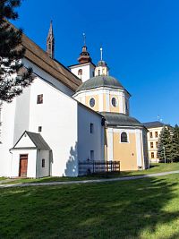 Kostel s žerotínskou hrobkou