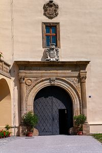Portál se řadí k nejstarším renesanačním ukázkám v Česku