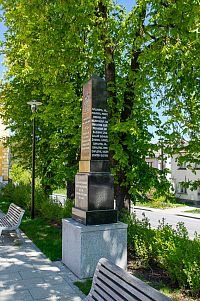Bouzov – Pomník dvou válek