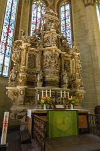 Pískovcový oltář
