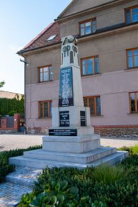 Úvaly – Pomník padlých 1. světové války