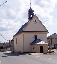 Téměř malý kostelík