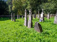 Opuštěný hřbitov