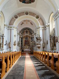 Prázdnější interiér