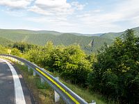 U poslední zatáčky pod sedlem