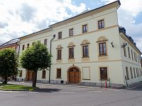 Dvojice domů sdružených do hotelu Pohoda