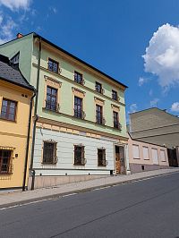 Nedávná celková rekonstrukce