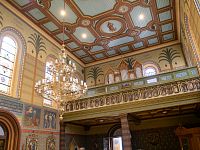 Strop částečně kazetově rozdělený