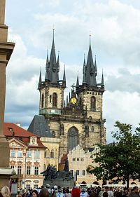 Panna Marie před Týnem