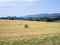 Výhledy po trase nad Hynčicemi