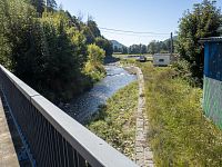 V pozadí soutok Moravy a Branné